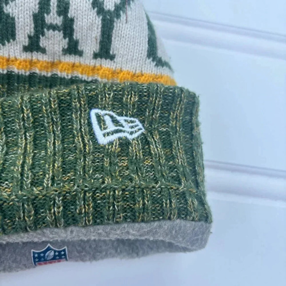 Green Bay Packers New Era NFL Knit Beanie Hat With Pom - Picture 6 of 6